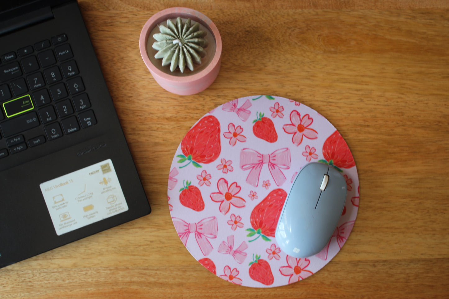Strawberry Round Mousepad